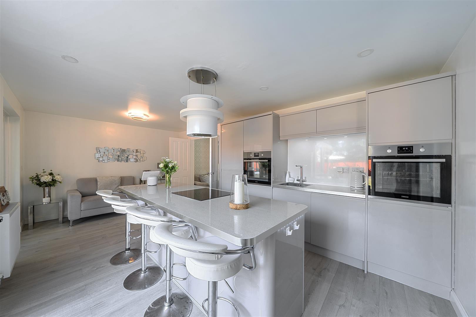 Maes Y Wawr, Birchgrove, Swansea, SA7 0HL